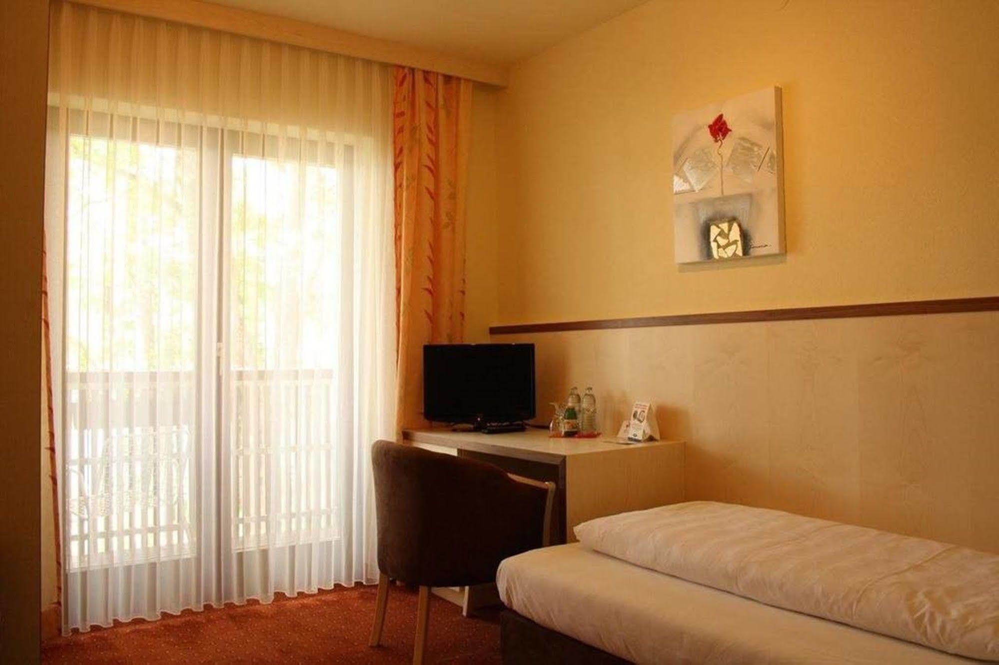 Seehotel Vinzenz 4* Velden am Woerthersee